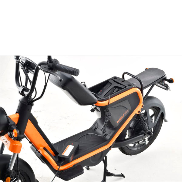 PEV600 要免許
